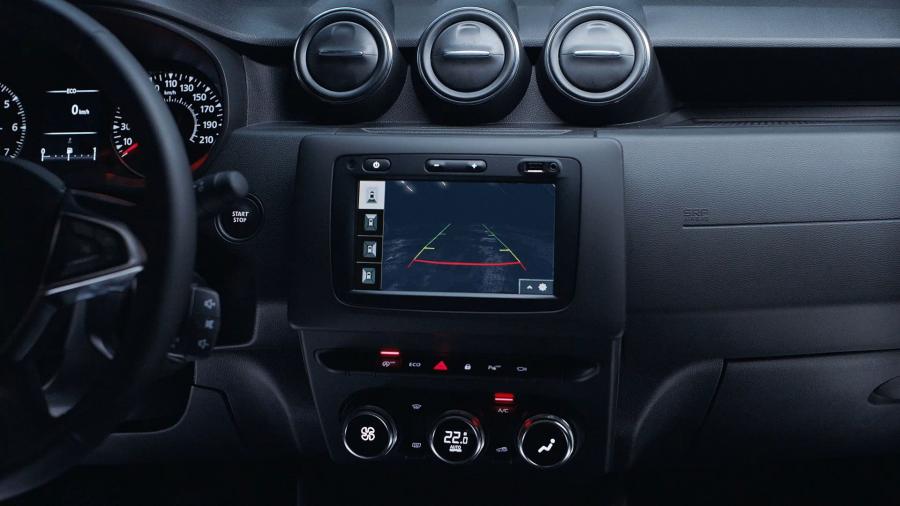 Торпедо Dacia Duster Black Collector 2019 года  (фото 4 из 7)